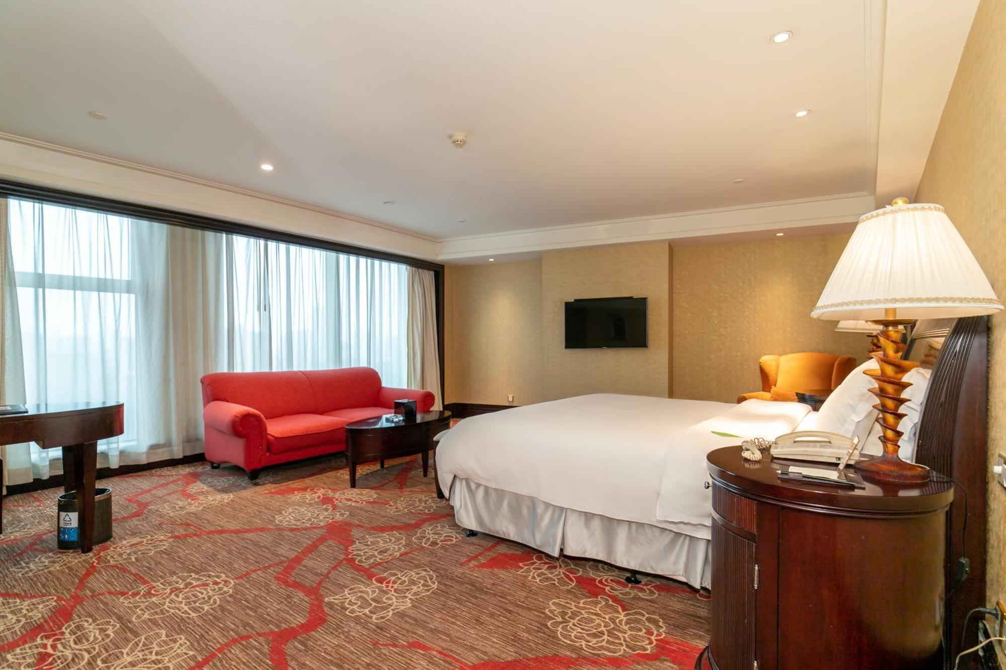 Royal Mediterranean Hotel Guangzhou Exterior photo