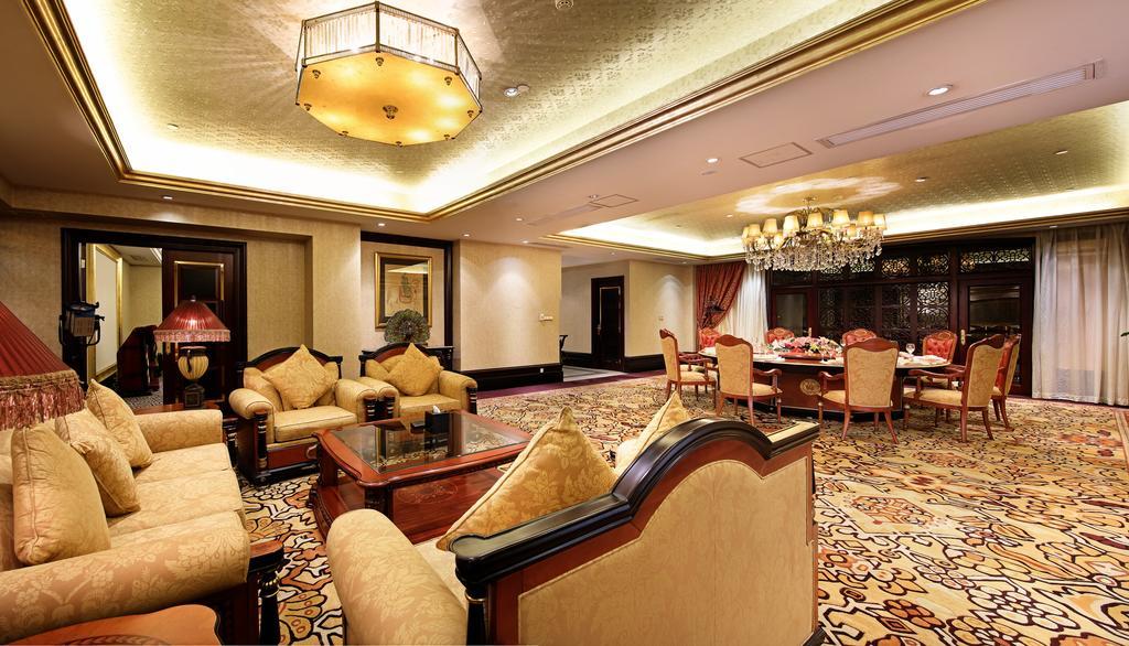 Royal Mediterranean Hotel Guangzhou Exterior photo