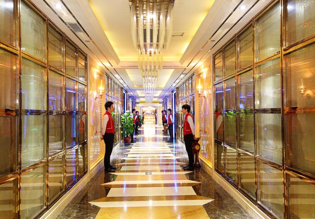Royal Mediterranean Hotel Guangzhou Exterior photo